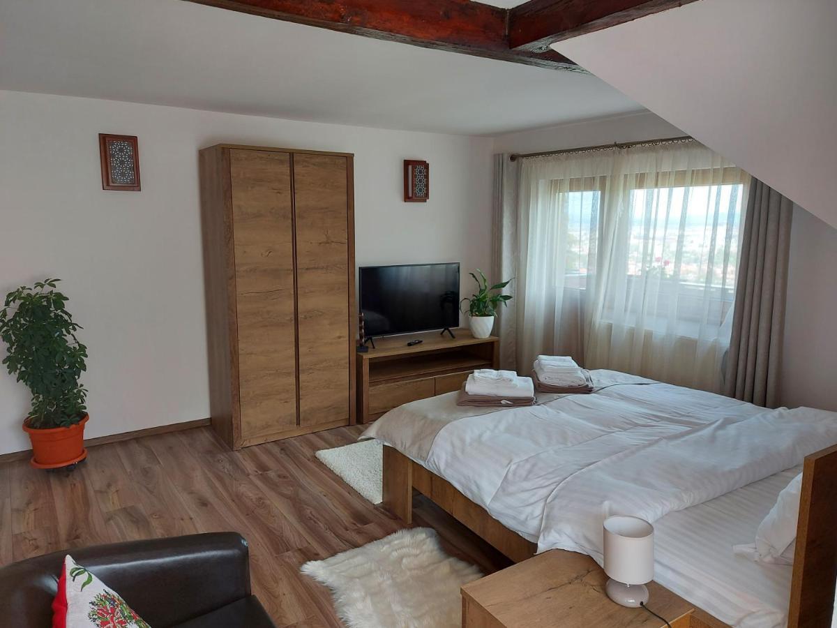 Matei * Brasov
